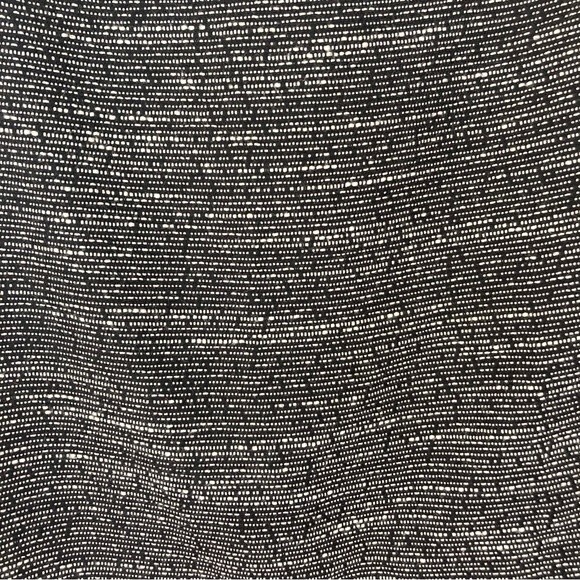 Vince Camuto women’s shirt black and white with cute black edging size 6! ECU! - Picture 7 of 7